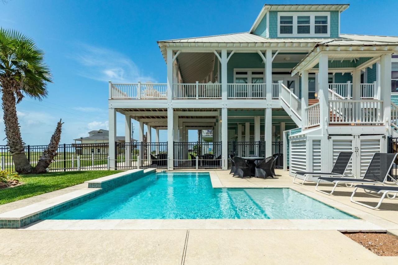 Seaside Luxe Villa Crystal Beach Exterior photo