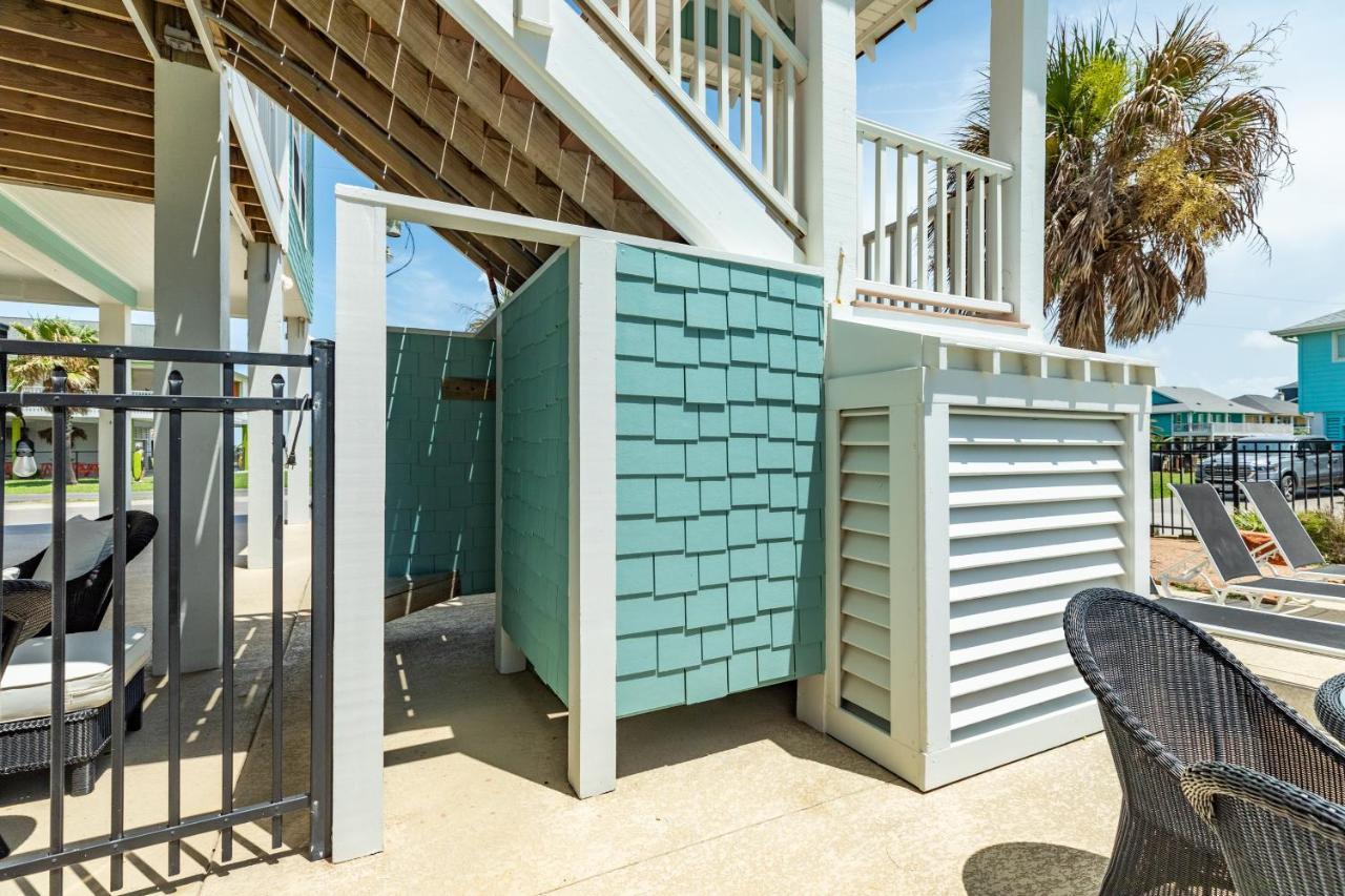 Seaside Luxe Villa Crystal Beach Exterior photo